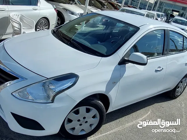 Nissan Sunny S in Sharjah