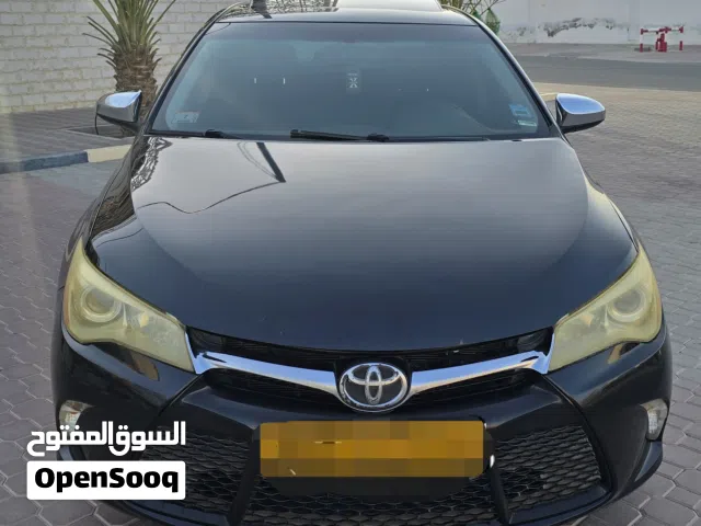 2015 تويوتا كامري XSE