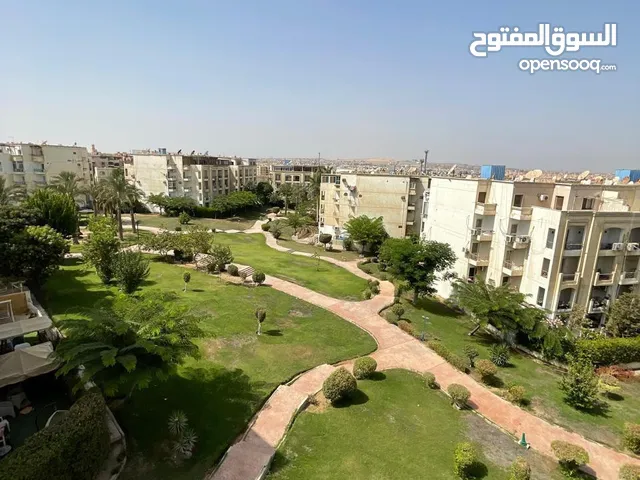 122 m2 3 Bedrooms Apartments for Sale in Giza Sheikh Zayed