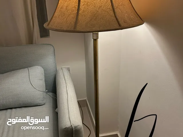 Table lamp