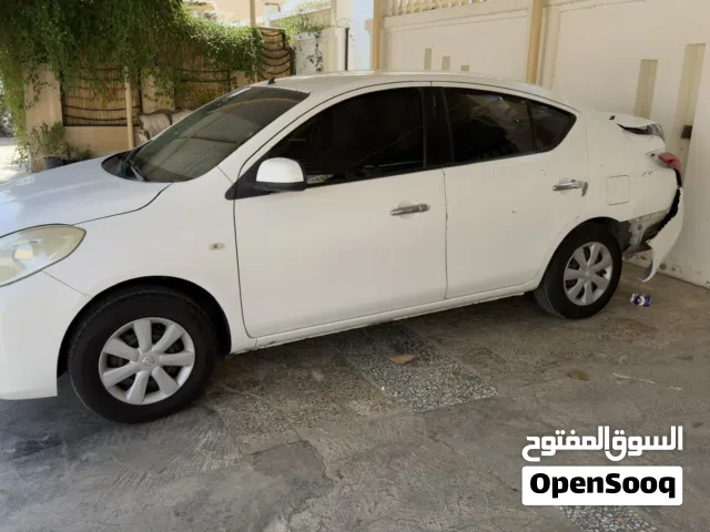 2012 نيسان صني S