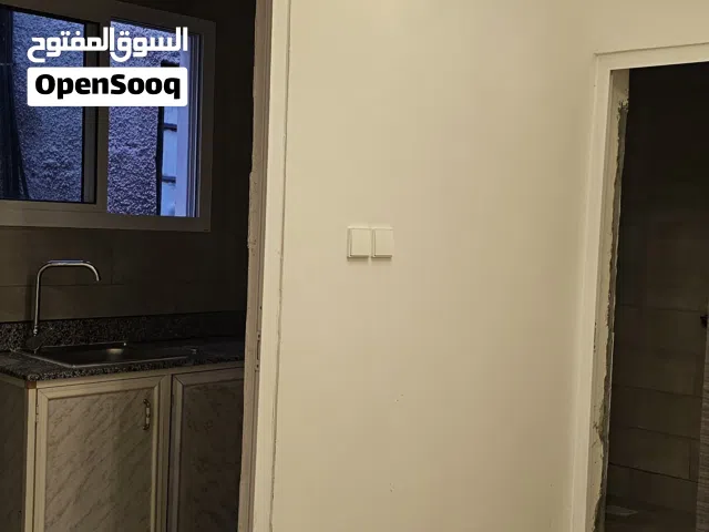 Modern Studio for Rent – Gudaibiya