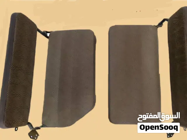 طقم كراسي خلفيه تايوتا حبه وربع وكاله