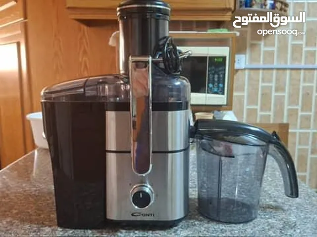 عصارة Conti اصليه مش مستخدمه غير مره وحده خشط واحد مافيها