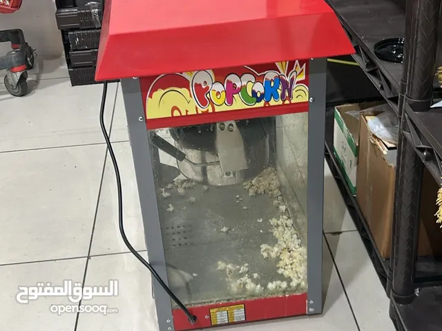 عدة محل بوظة وقهوة كاملة للبيع