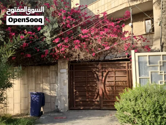 230 m2 4 Bedrooms Villa for Sale in Baghdad Dora