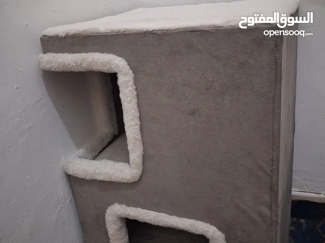 Pet house for sale - Comfortable, Stylish and Gently used