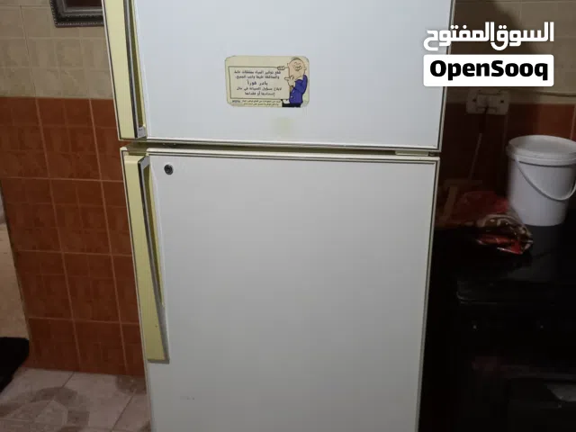 ثلاجة سامسونج نظيفة
