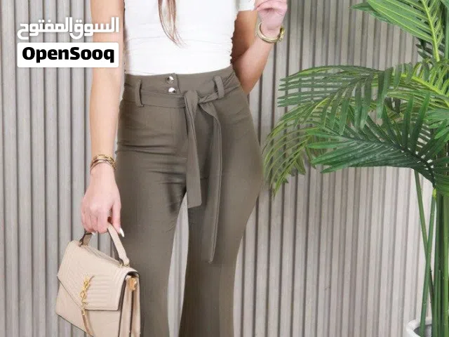 أجمل موديلات البناطيل        بنطلون مع حزام بقصة  شارلستون
