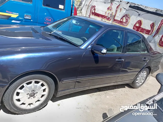 Mercedes Benz E-Class 2001 in Amman