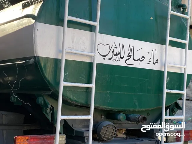 تنك للبيع مرسيدس 10 متر اللهم بارك من المالك مباشرة
