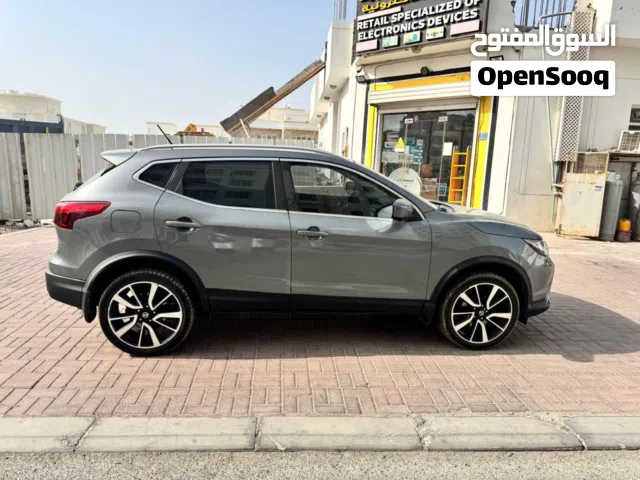 SUV Nissan Pathfinder, Rogue, Nissan Kicks available for Rent سيارات الدفع الرباعي متوفر للايجار