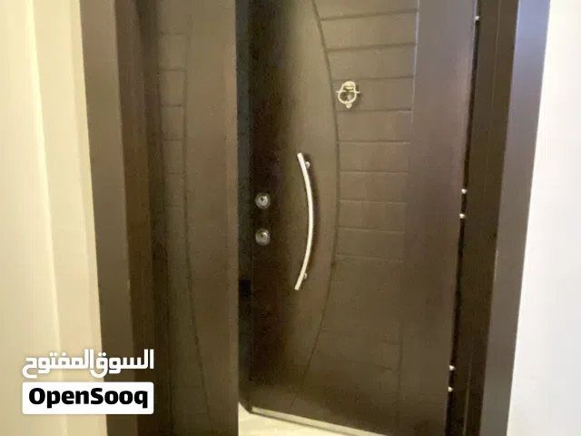 باب رئيسي تركي مصفح+ 4 أبواب داخلية