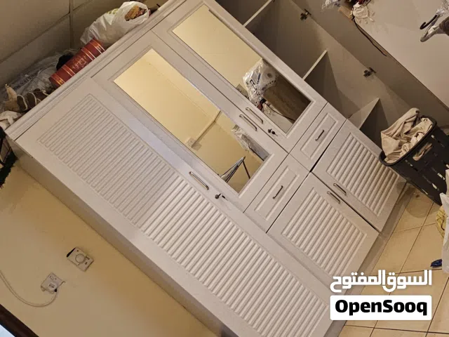 Whole Sale Furniture - مبيع جميع الأغراض