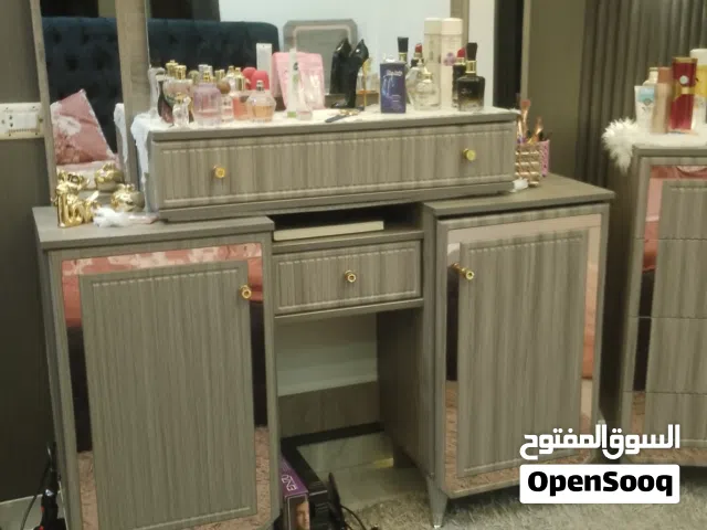 غرفه نوم مستعمله 3اشهر