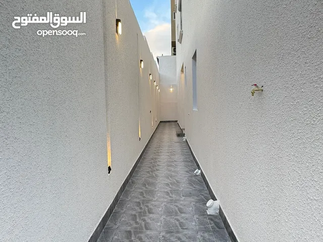 300 m2 4 Bedrooms Villa for Sale in Khamis Mushait Al Musa subdivision