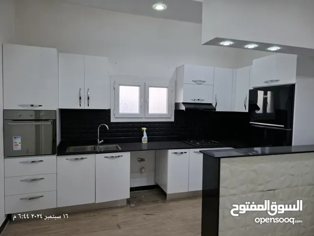 مطبخ استعمال عرسان نظيف جدا