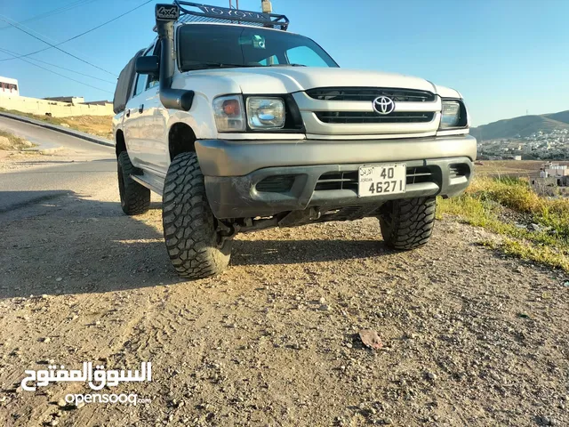 Used Toyota Hilux in Zarqa