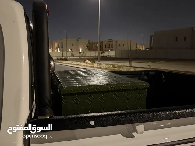 Used Toyota Hilux in Abu Dhabi