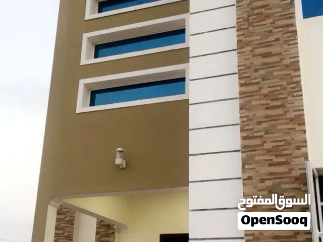 فيلا جميلة خلف نستو وبدر السما في بركاء
