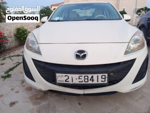 2011 مازدا 3 Standard