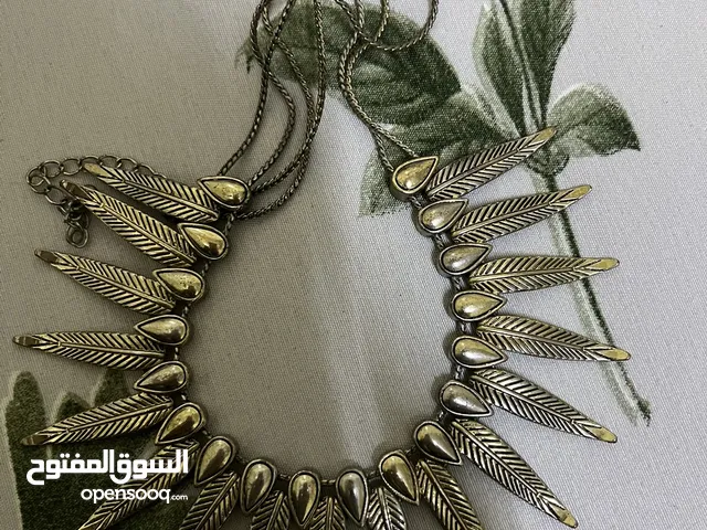 عقد قديم لا اعرف عنه شيءٍ اقرا الوصف