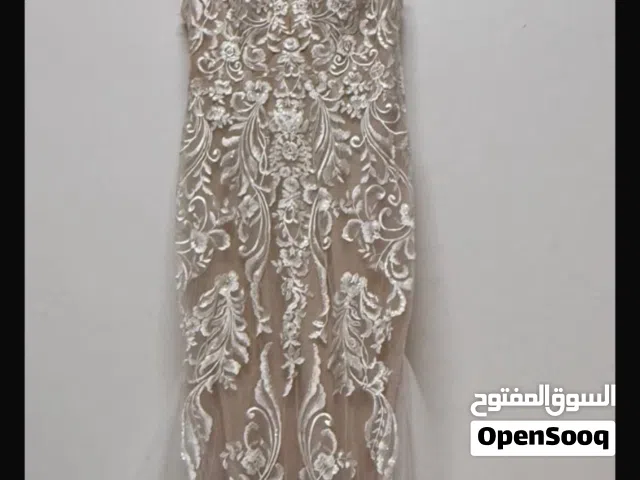 فستان زفاف