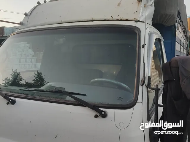 Box Hyundai 2019 in Zarqa