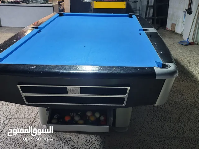 للبيع - طاولة بلياردو احترافية بحالة ممتازة