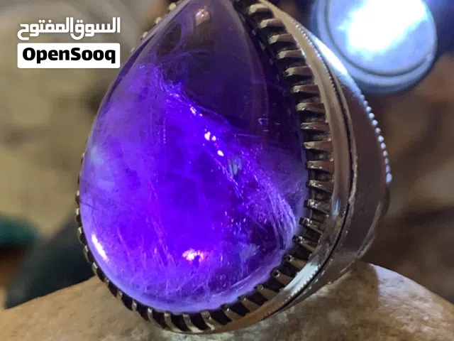 خاتم من الفضة الأصلية عيار 925 بصياغة يدوية ايرانية تبرز ادق التفاصيل بروعة واتقان لا مثيل له