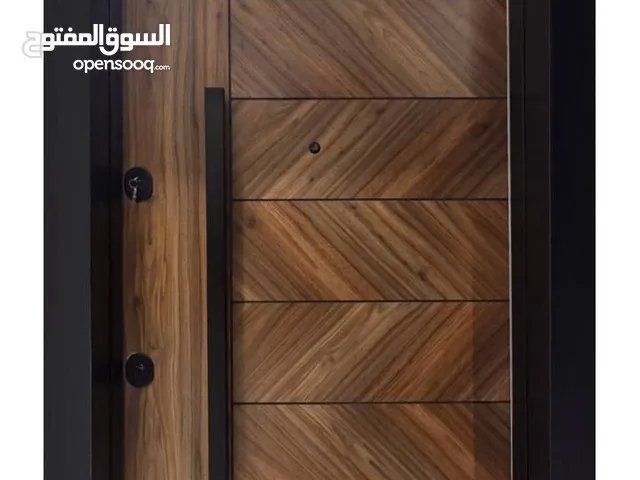 صيانه جميع أبواب الأمان والخشب وفتح الأبواب المغلقة بدون أي ضرر خدمه 24ساعه