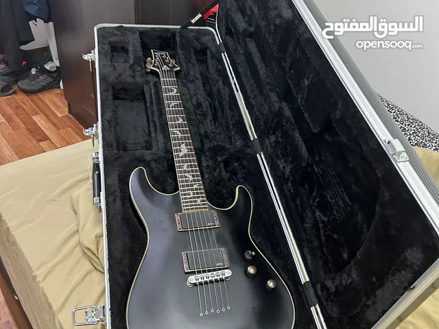 Schecter Damien Platinium 6 with Ibanez Guitar Hard Case with Schaller mods