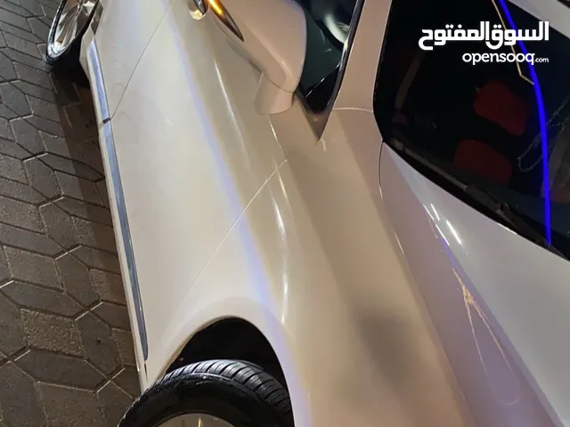 Used Lexus ES in Abu Dhabi