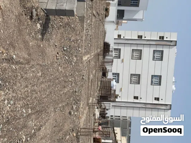 ارض كبيره للبيع في المعبيله الجنوبيه