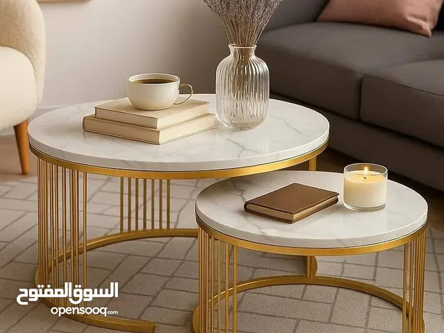 طقم طاولات متداخلة مودرن رخام فخم   سطح رخامي فاخر يعطي لمسة أنيقة وراقية  قاعدة معدنية