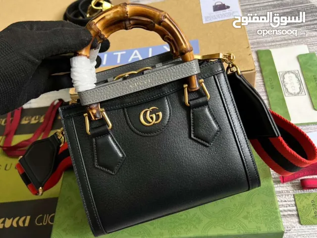 Hand Bags Black for sale  in Fujairah