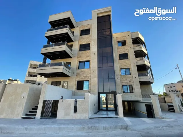 270 m2 More than 6 bedrooms Apartments for Sale in Amman Jabal Al Zohor