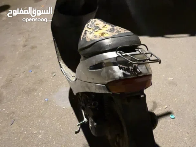 دباب بطة يبي له كلبليتر اقبل بدل جوال او سكوتر