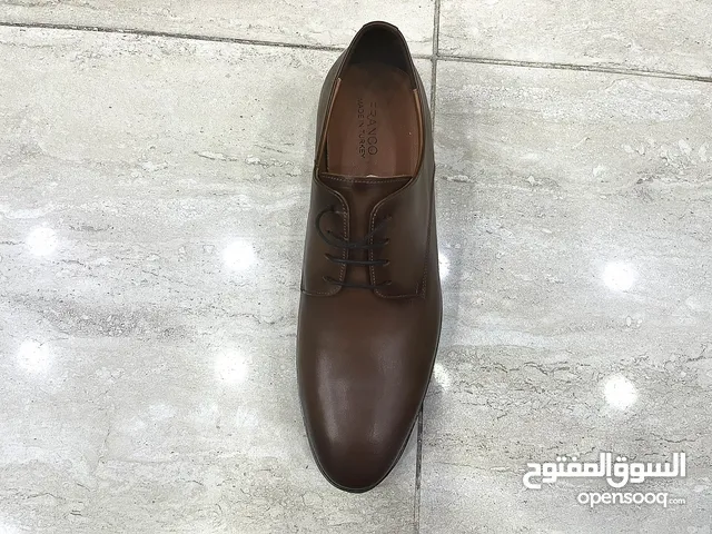 43 Casual Shoes in Hawally