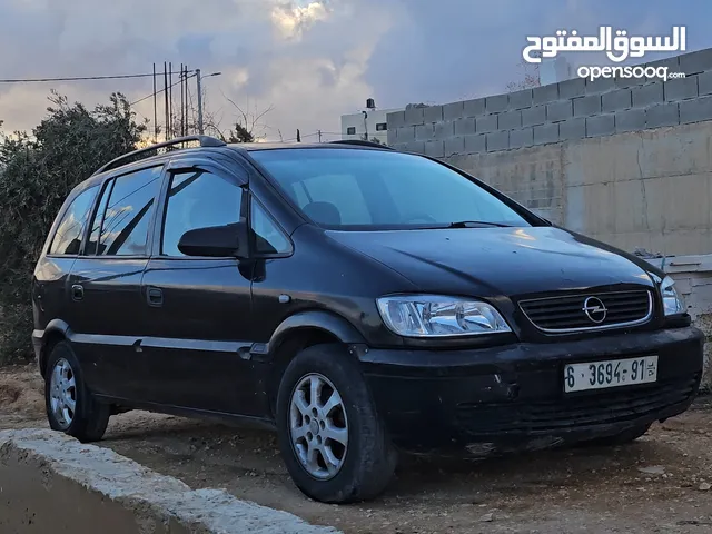 اوبل زافيرا 2004 للبيع