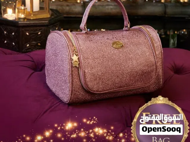 Travel Bags Pink for sale in Al Madinah