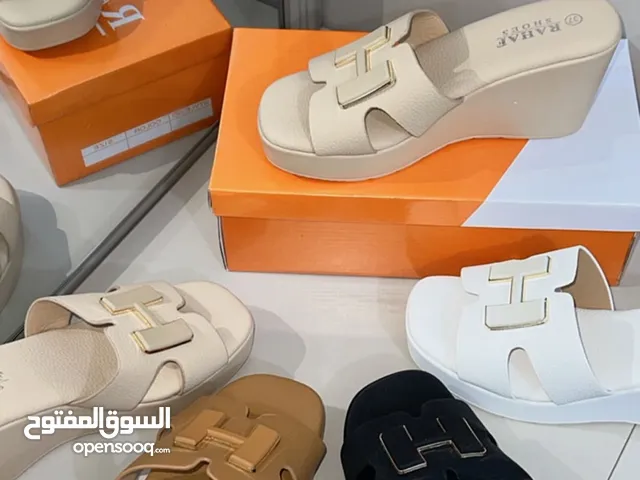شحاطة نسائية