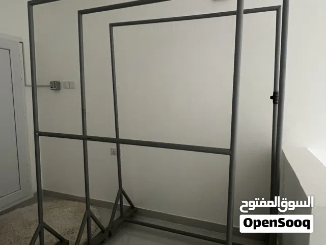 علاقة الملابس