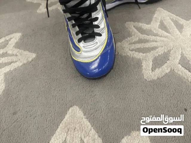 للبيع جوتي كره قدم نايك رونالدو الظاهره r9 جديد