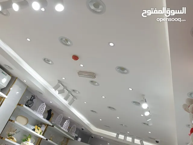 محل تجاري  للبيع, يصلح لاي نشاط, البيع بداعي السفر, المحل قائم منذ 3 سنوات