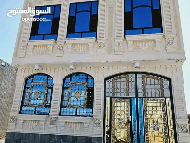 99m2 More than 6 bedrooms Townhouse for Sale in Sana'a Ar Rawdah