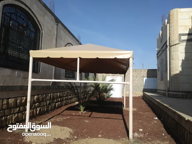 مظلات ثابتة