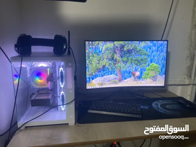 جهاز كمبيوتر مستعمل شبه جديد عرض مع عدة احترافية جيمنج