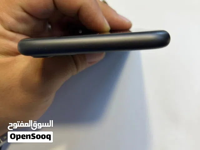 Apple iPhone 11 128 GB in Zarqa
