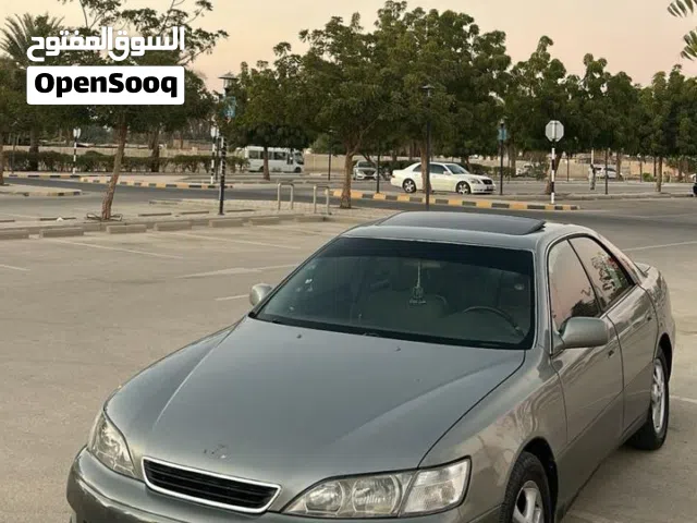 سياره لكزس 300 ممتازه